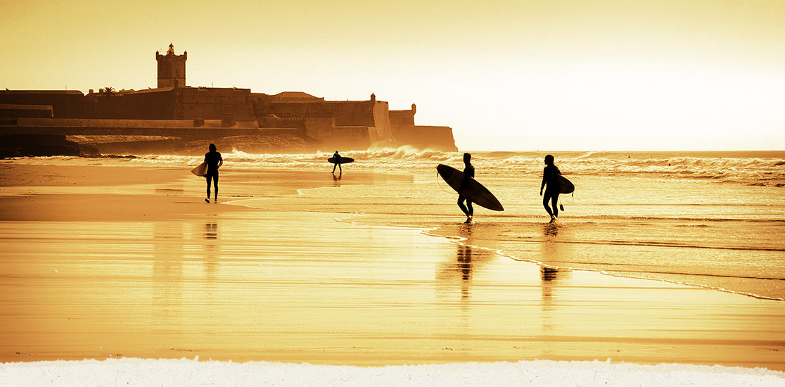 V&nbsp;Portugalsku se nachází ty nejlepší evropské destinace na „chytání vln“. Země tak oprávněně patří mezi ráj surfařů.