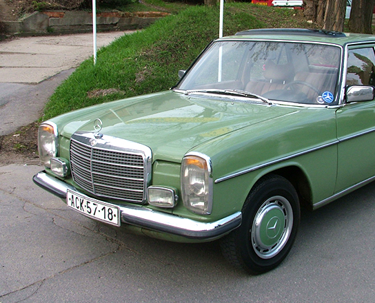 Mercedes W114/1151 