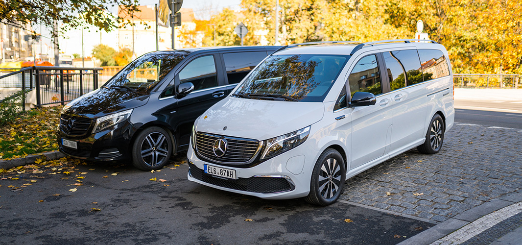 Velká rodina na cestách | Auto